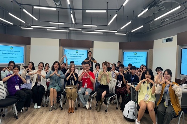 Brushing your teeth Blog Image 2