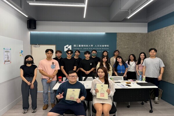 Brushing your teeth Blog Image 2